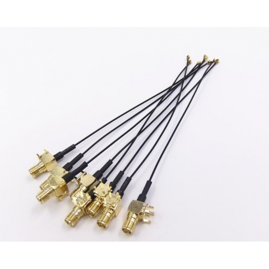  SMA ángulo recto femenino PCB a U.FL Fin 1.13mm cable 